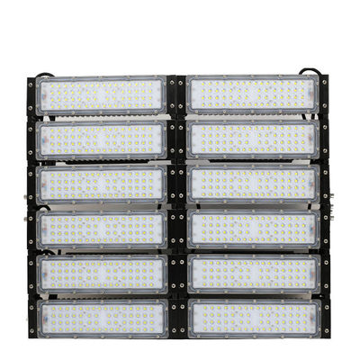 Lumière d'inondation à LED industrielle de 600 W Lumière de tunnel à LED de 81000 à 84000lm