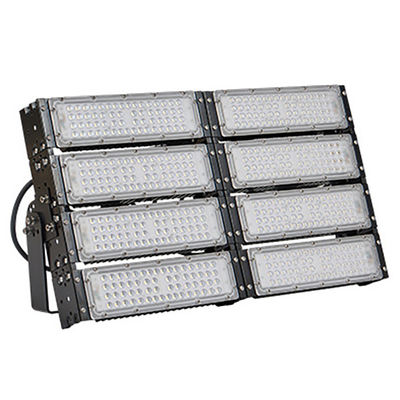 400W LED Flood Light pour le stade de football Champ de sport Flux lumineux élevé 54000-56000lm IP65 étanche