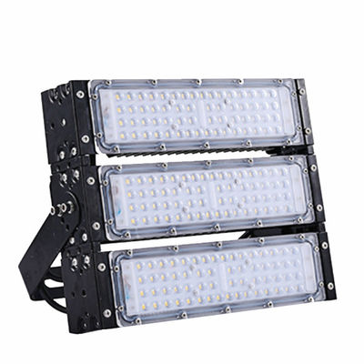 Réflecteur LED projecteur pour une haute puissance lumineuse et une efficacité dans les espaces commerciaux