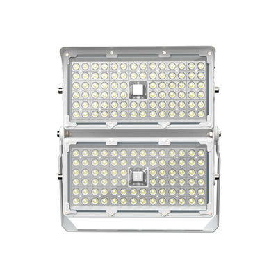 Lumière à LED IP66 étanche à l'eau avec une plage d'efficacité lumineuse de 135lm/w à 170lm/w