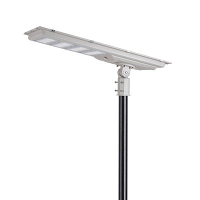 Lampadaires solaires tout-en-un : éclairage haute performance pour rues et routes